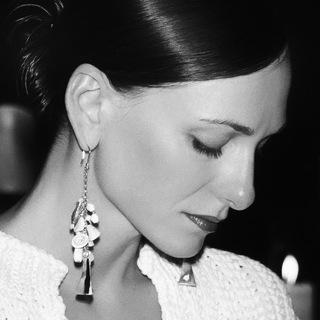 Елена Курелла