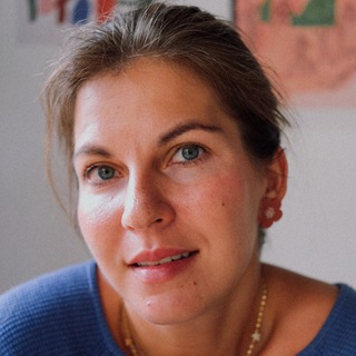 Лена Сахарова в телеграм🎙