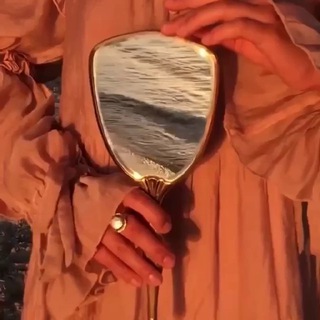 𝔼𝕤𝕥𝕙𝕖𝕥𝕚𝕔