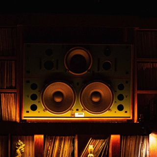 FONOTECA Listening Bar