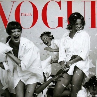 С трех сторон