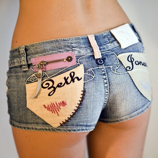 Анекдоты & АнеГдоты /// Короткие и смешные 18+